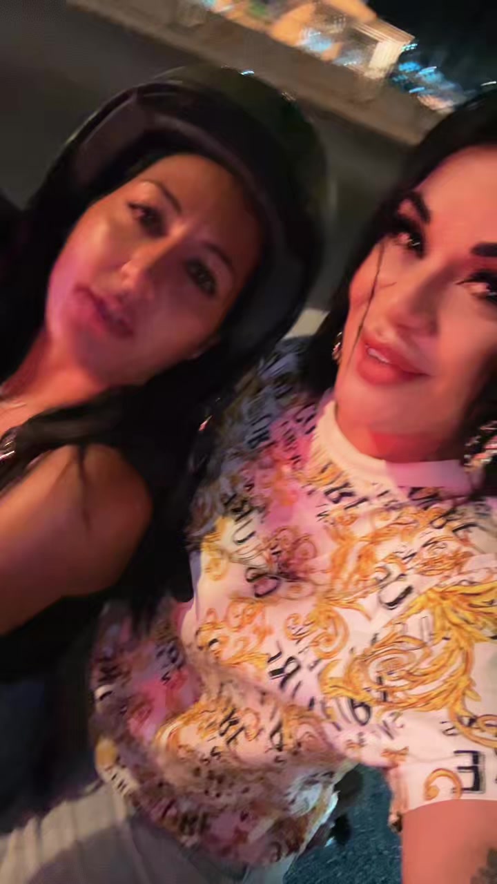 @Angela Chianello