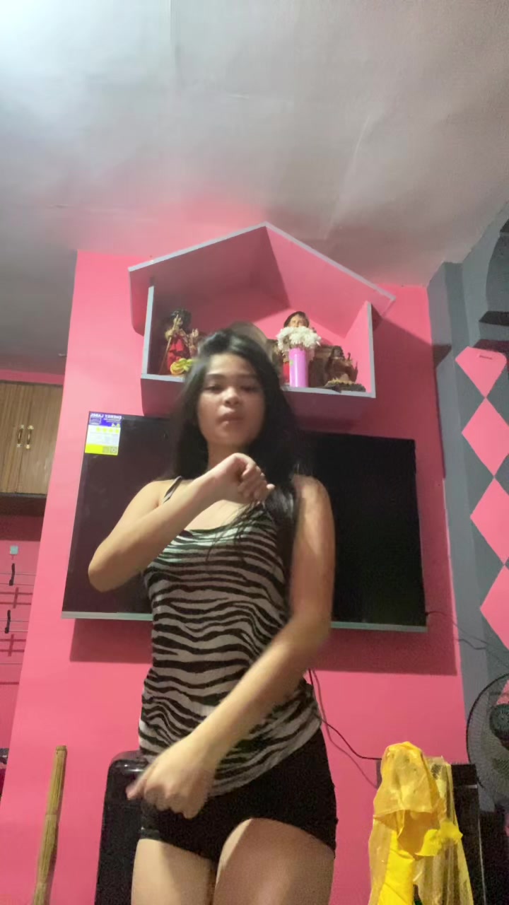 @jeniee