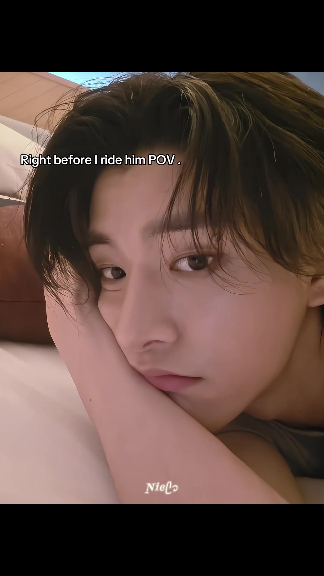 @Nie ᥫ᭡