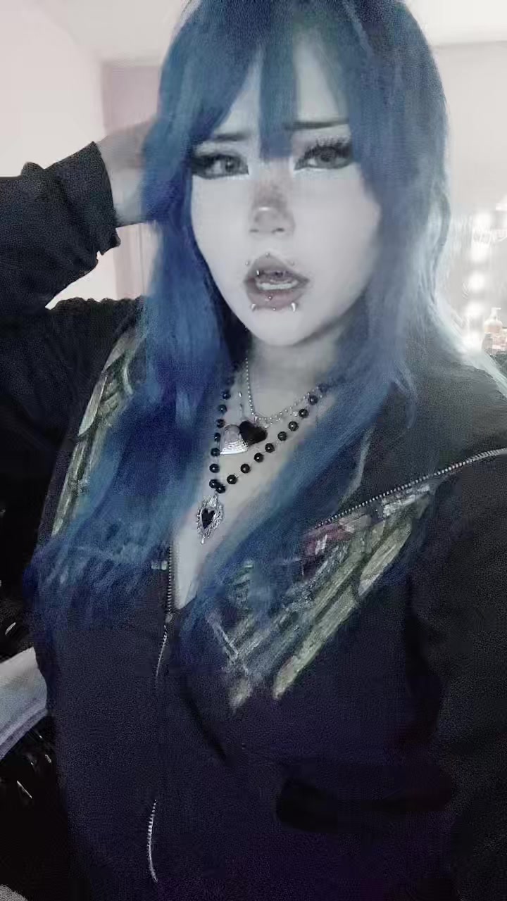 @lala:3