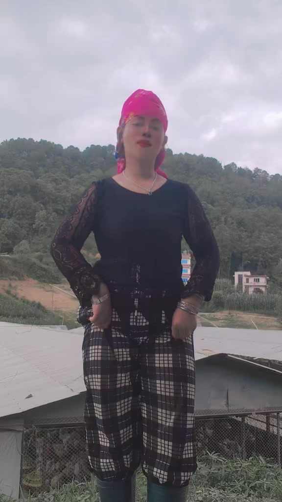 @☦️सोफिया चेपाङ्ग🇳🇵