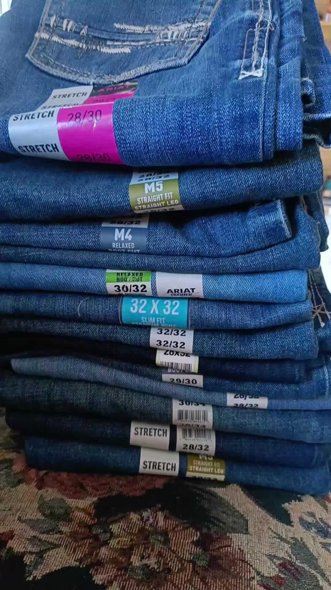@Ledesma's Store