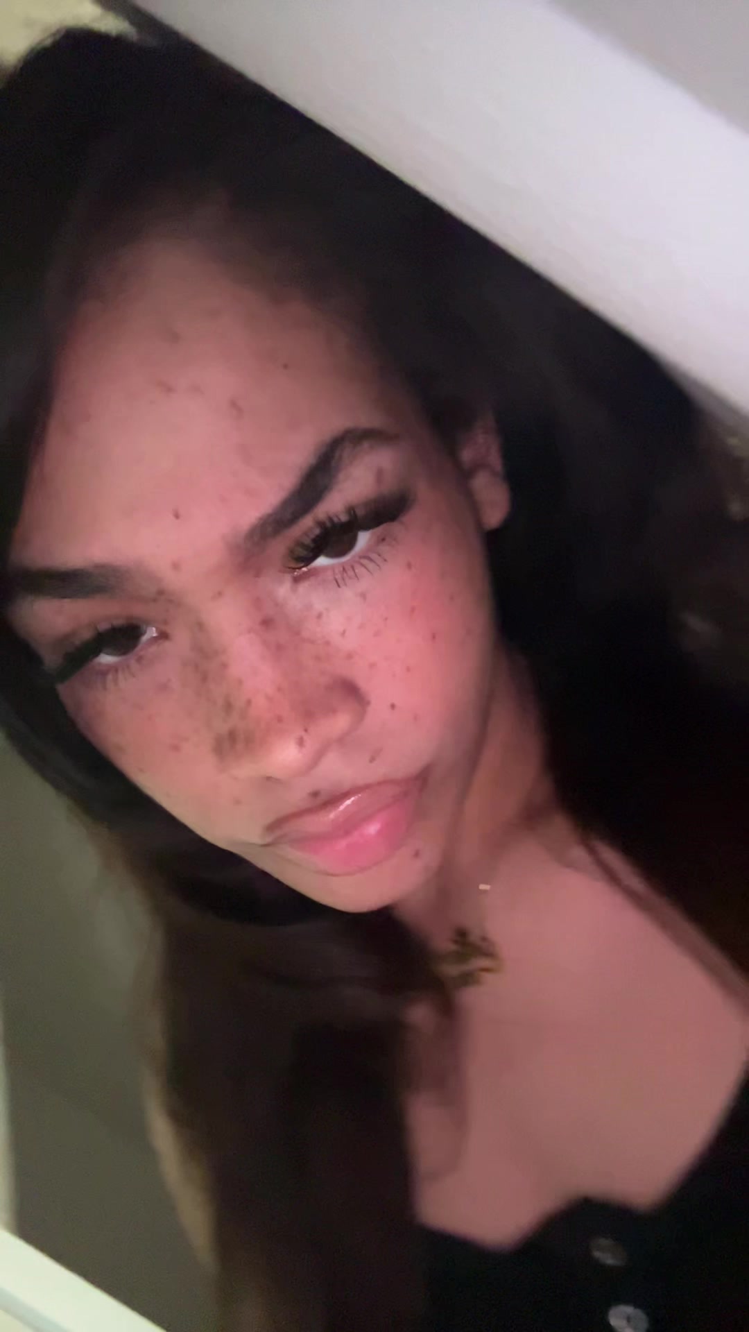 @!