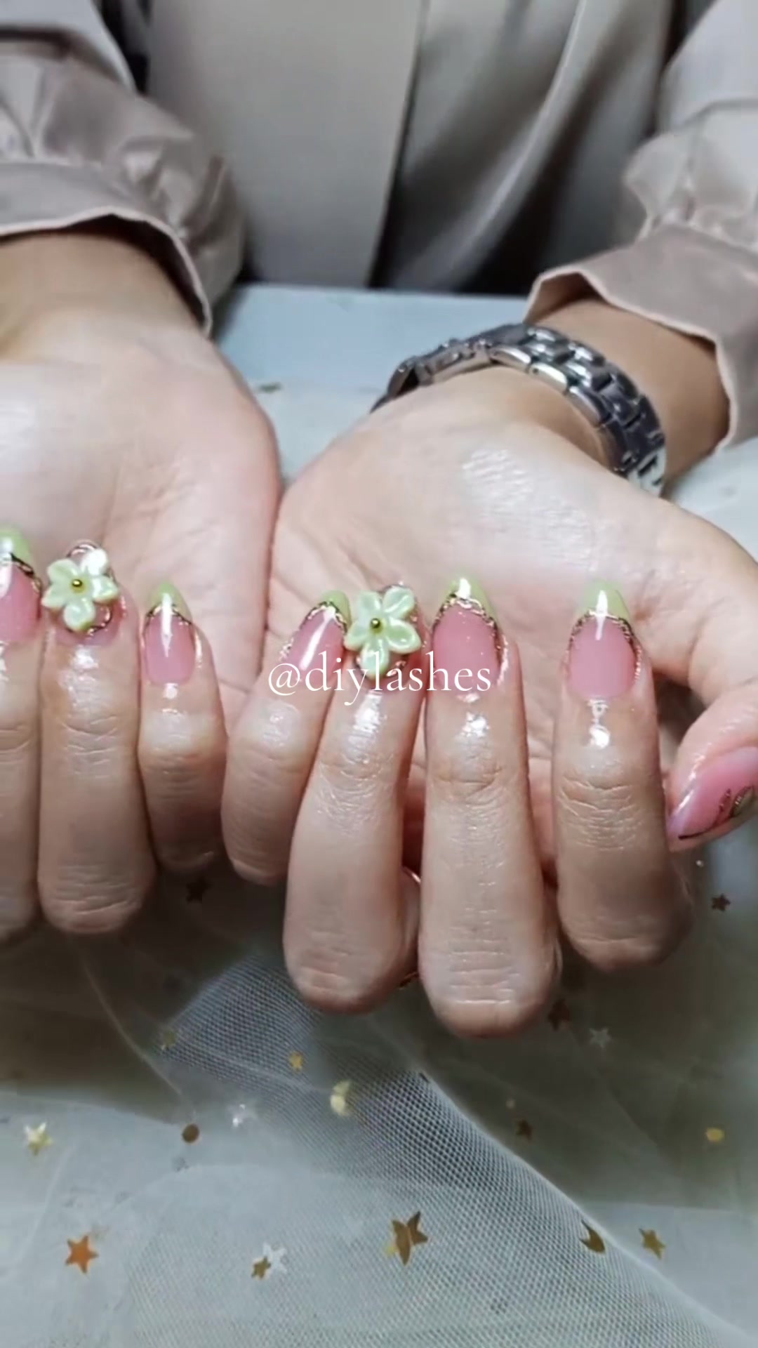 @diylashes.id