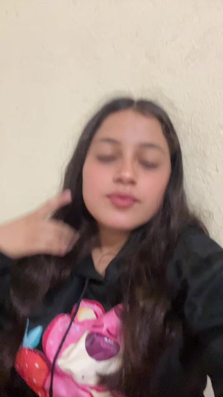 @Angela Cano💘