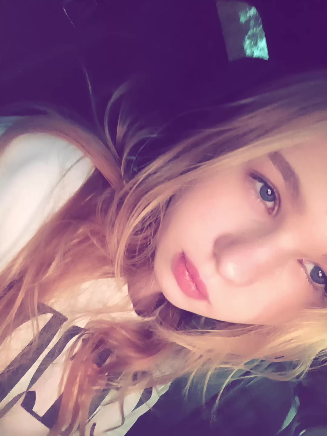 @яблоко.