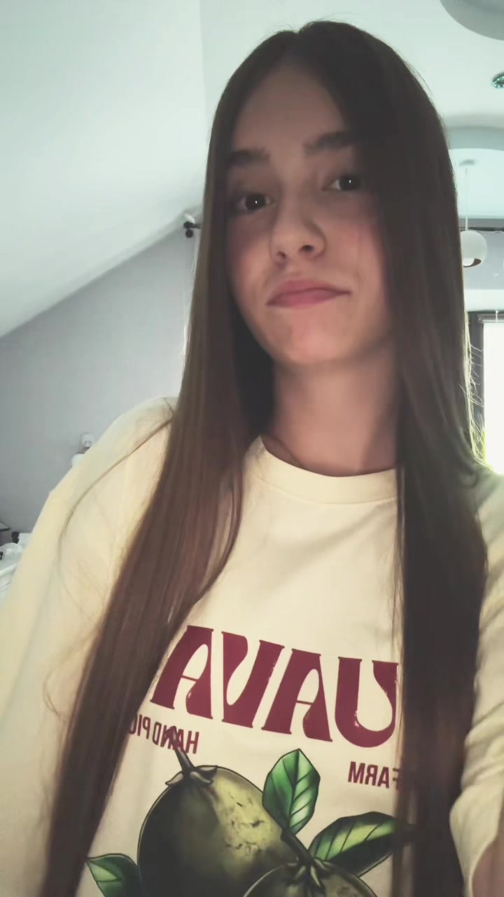 @p0ll1qq