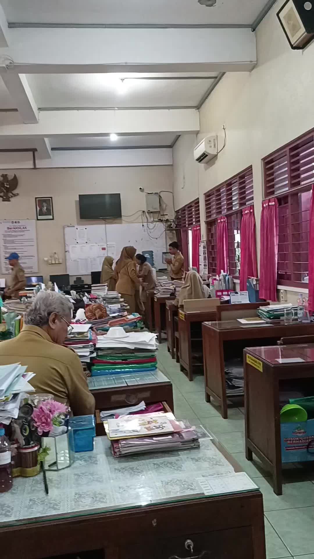 @Indah Aja