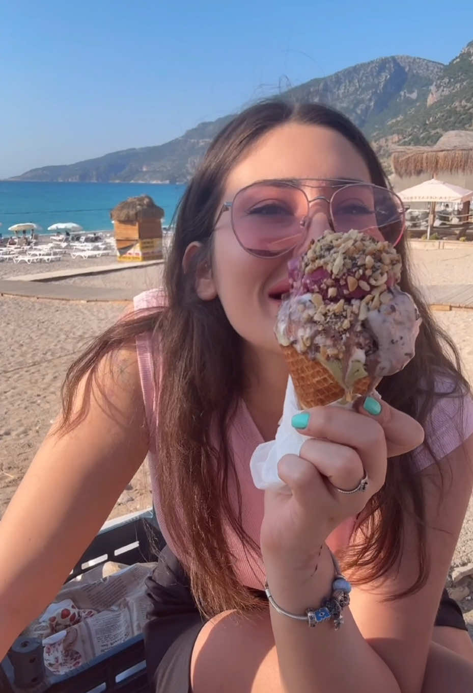 @Özge