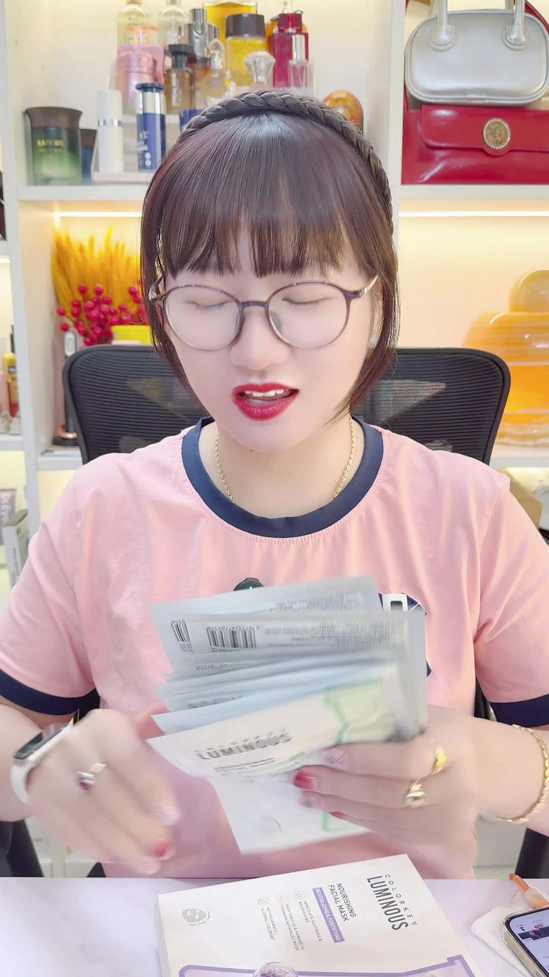 @Ổ Của Lộc1376