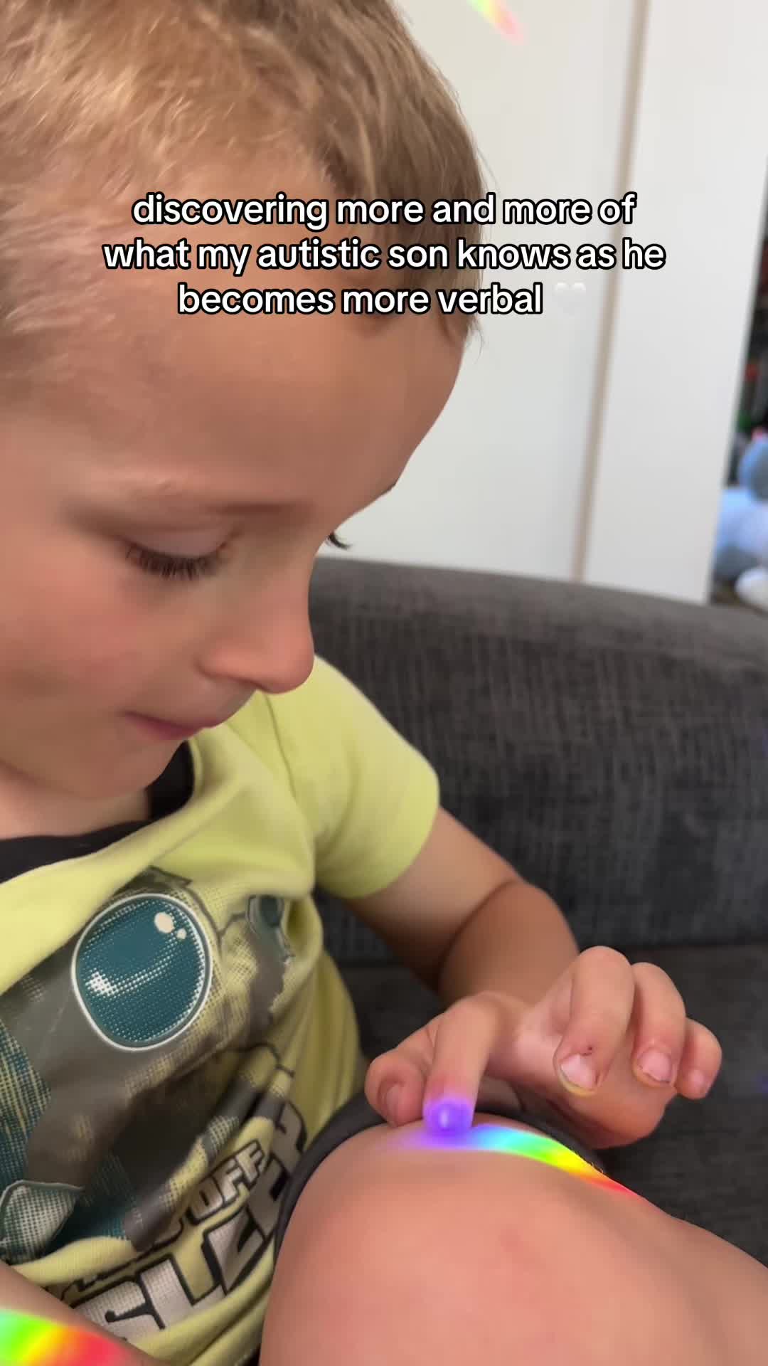 @Luci ☆ autism advocate & mom