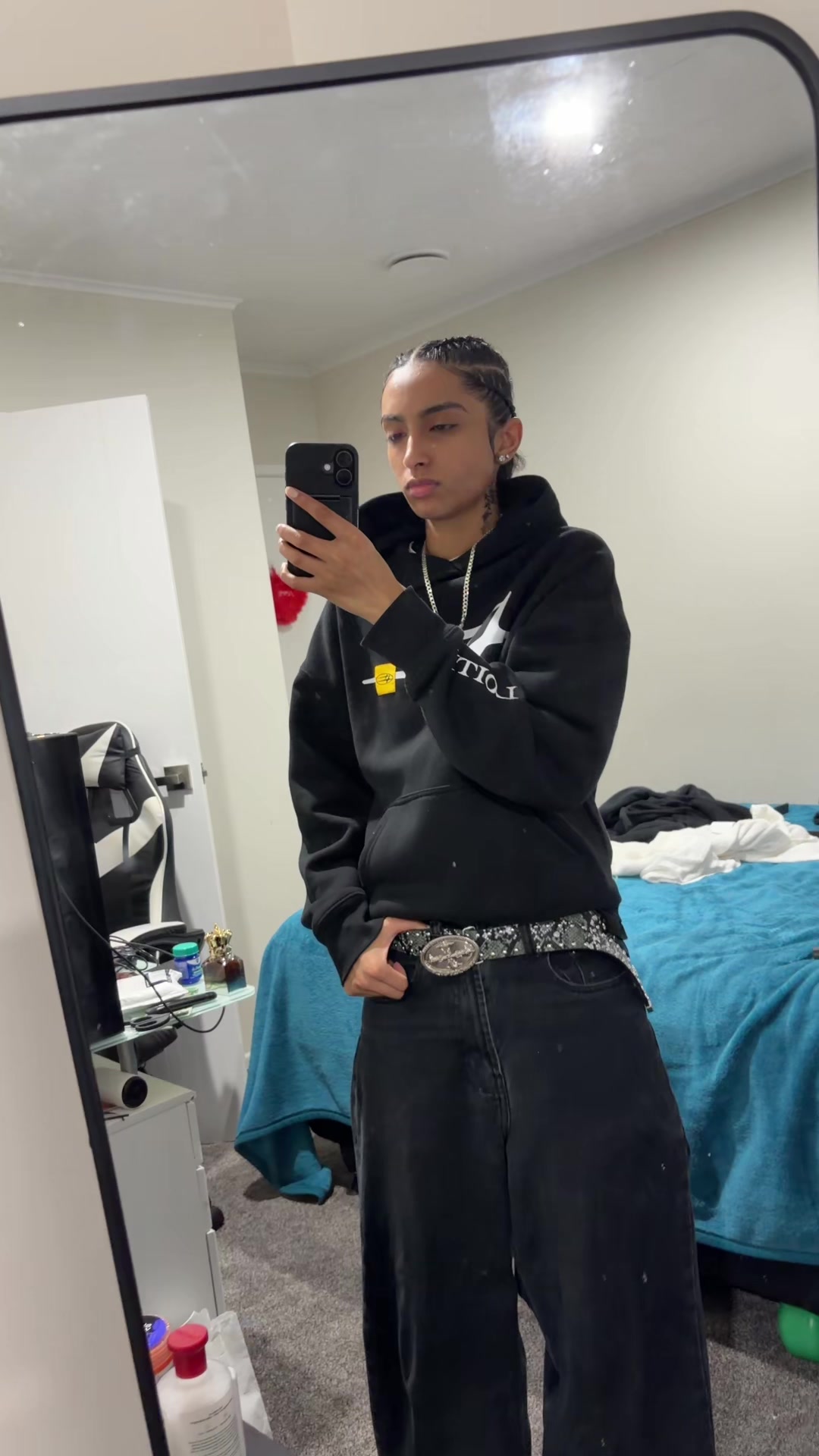 @🕷️