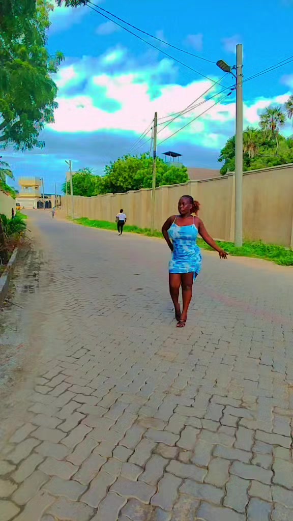 @ADHIAMBO 🇰🇪