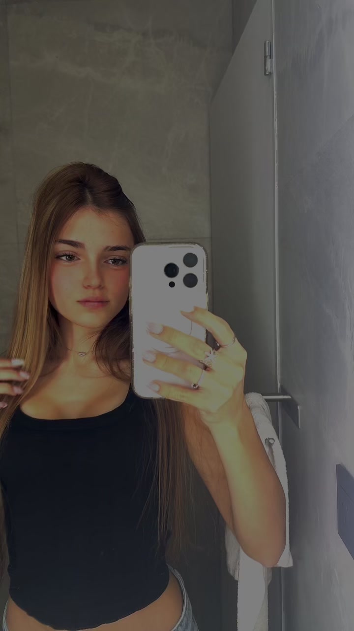 @𝑙𝑜𝑢𝑟𝑑𝑒𝑠 🤍