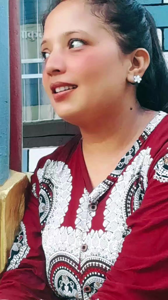 @Nisha sharma❣️