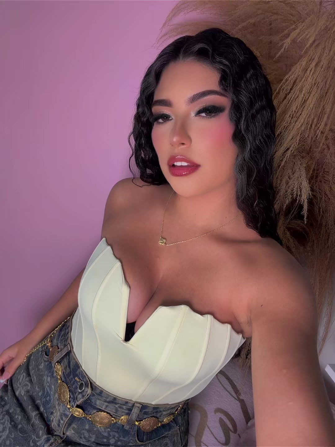 @⚡️👑𝐏𝐀𝐔𝐋𝐀 𝐃𝐈𝐀𝐙🍀🦁⚡️