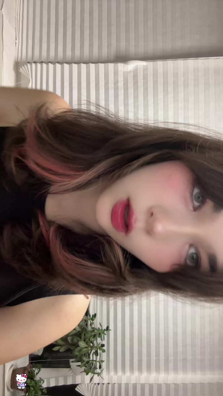 @𝑌𝑢𝑛𝑖☀️💜