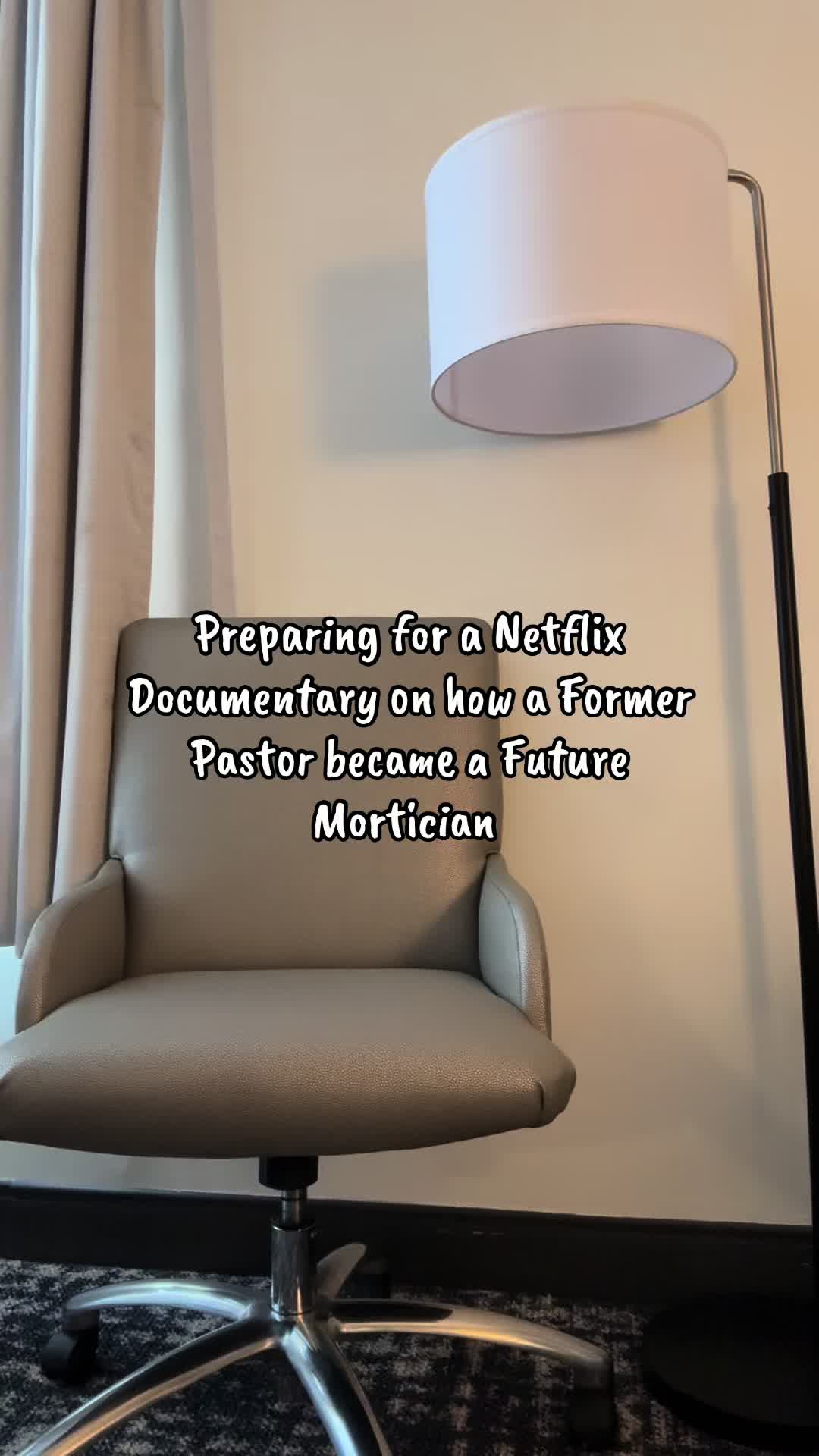 @MortuaryMillennialMom