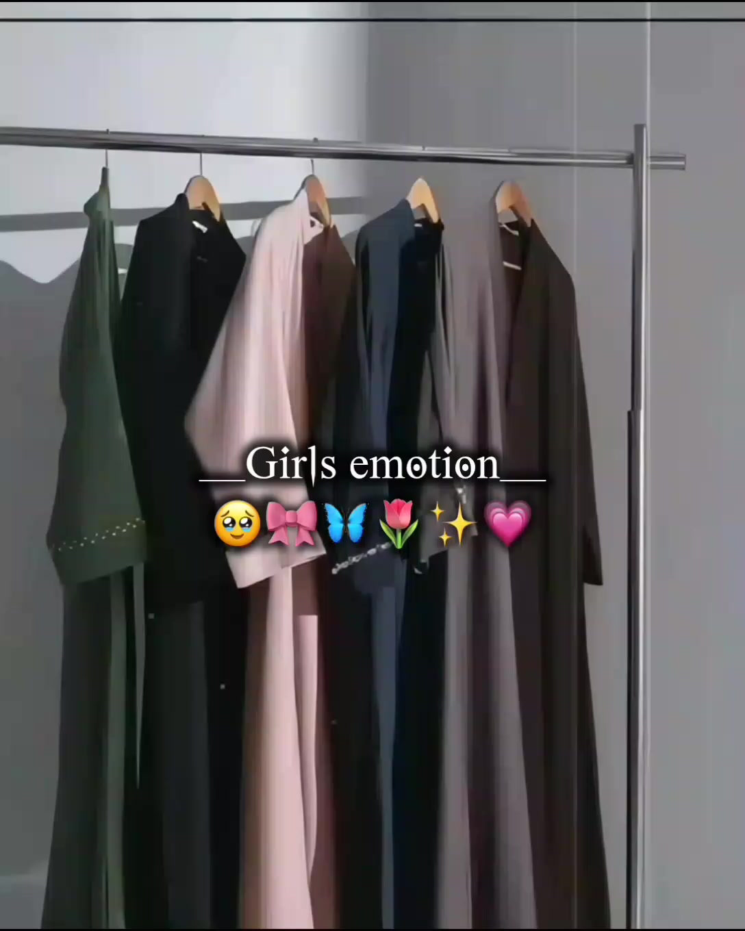 @🦋⎯⎯⃝𝑴𝒐𝒓𝒊𝒐𝒎ᥫ᭡✨
