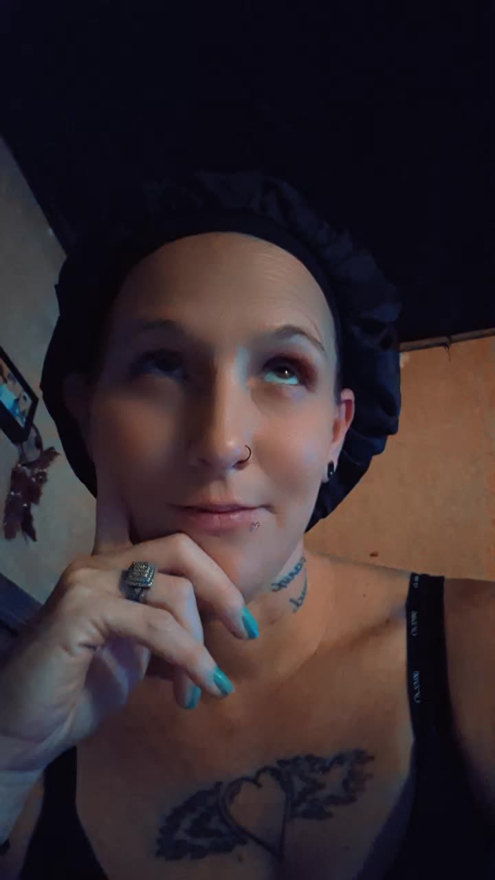 @✨️❤️babygirl420🖤💯