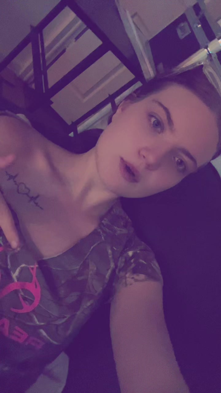 @destanyyy25