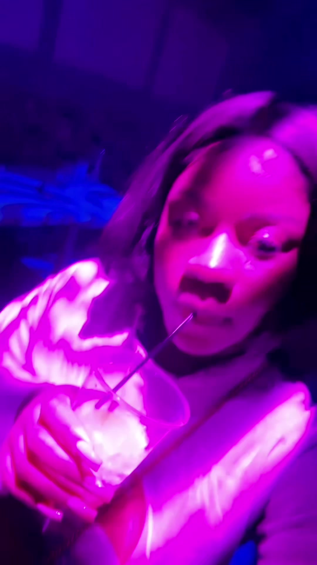 @qveenschannel_