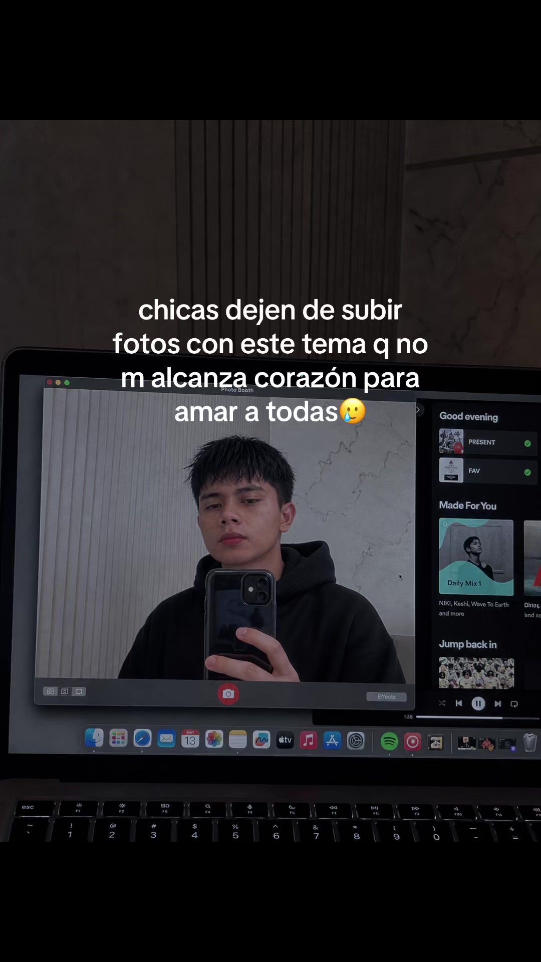 @WhatStory🥃🧃