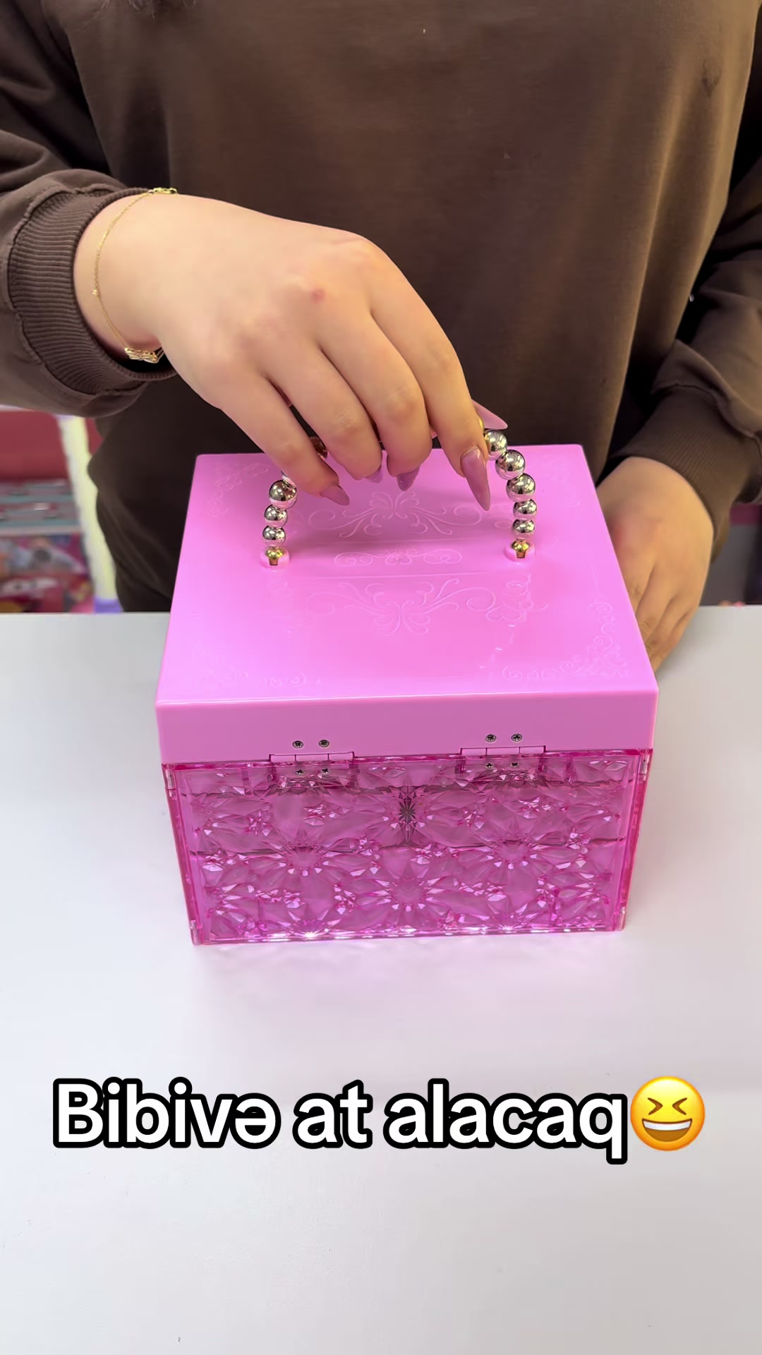 @Eloria.gifts