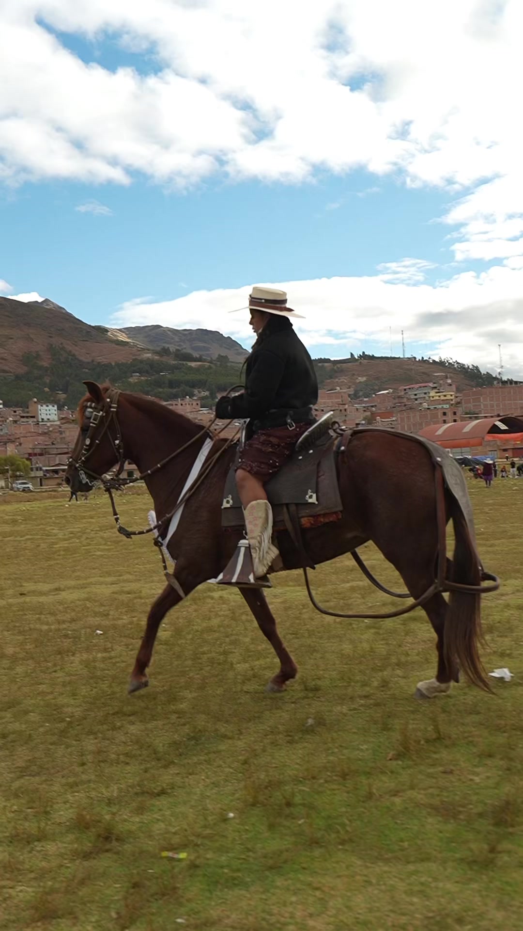 @PeruanisimaViajera-Susan Leon