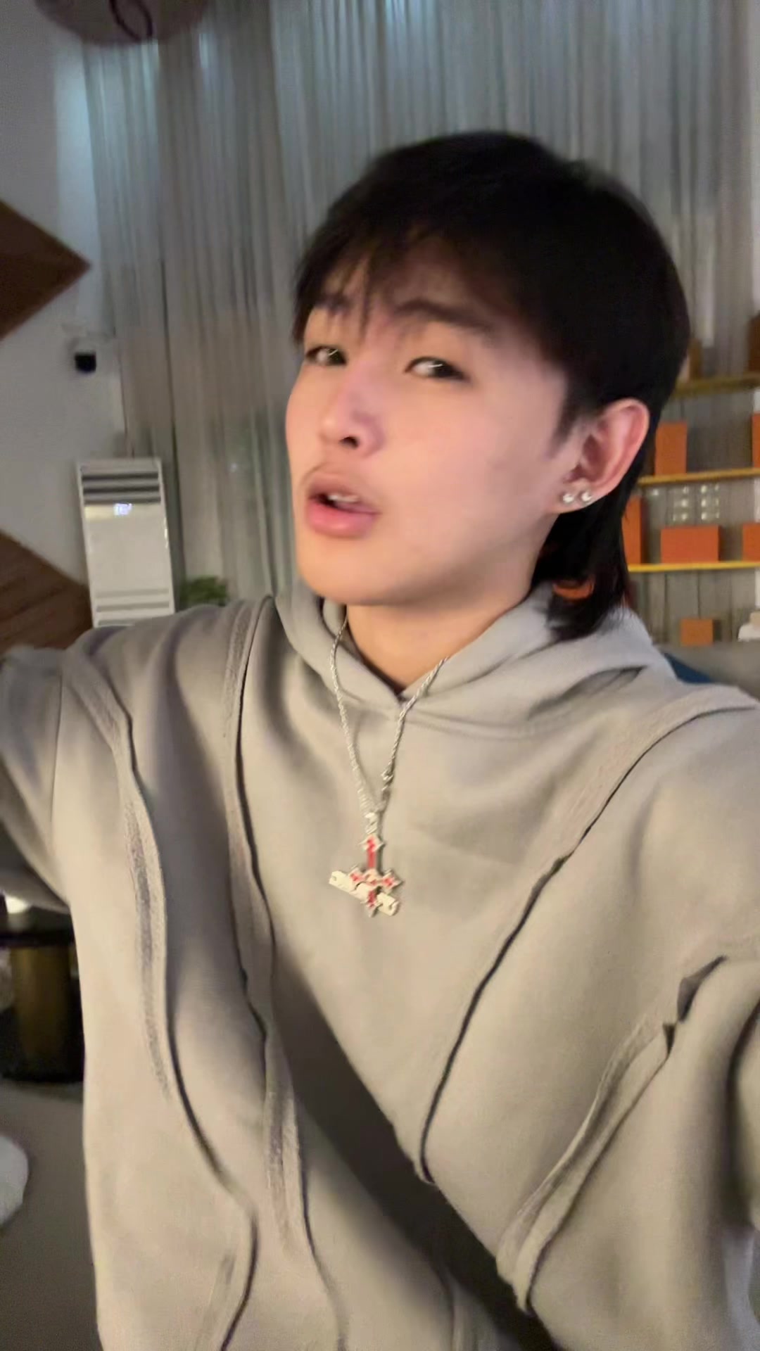 @yoshi