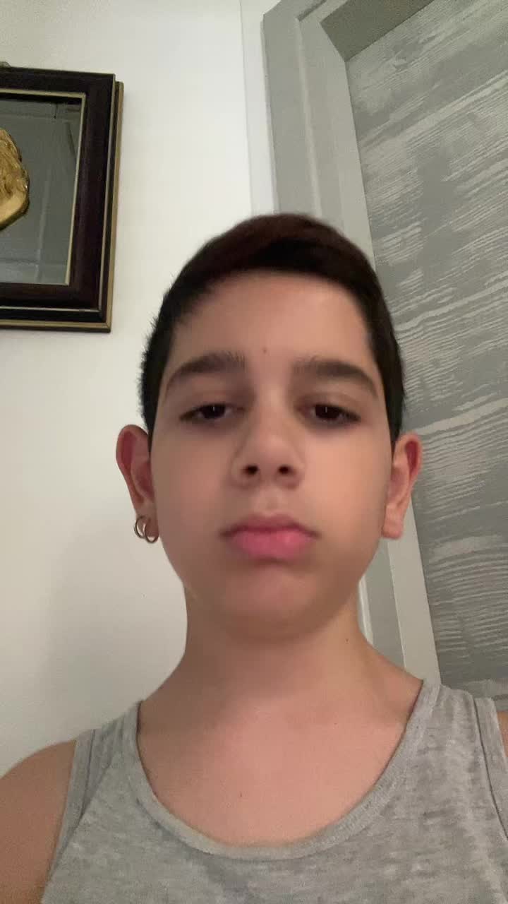 @𝕯𝕬𝖁𝕴𝕾 💸