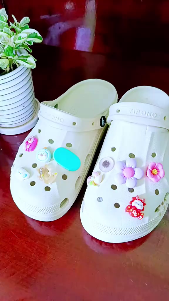 @Lạc Lạc