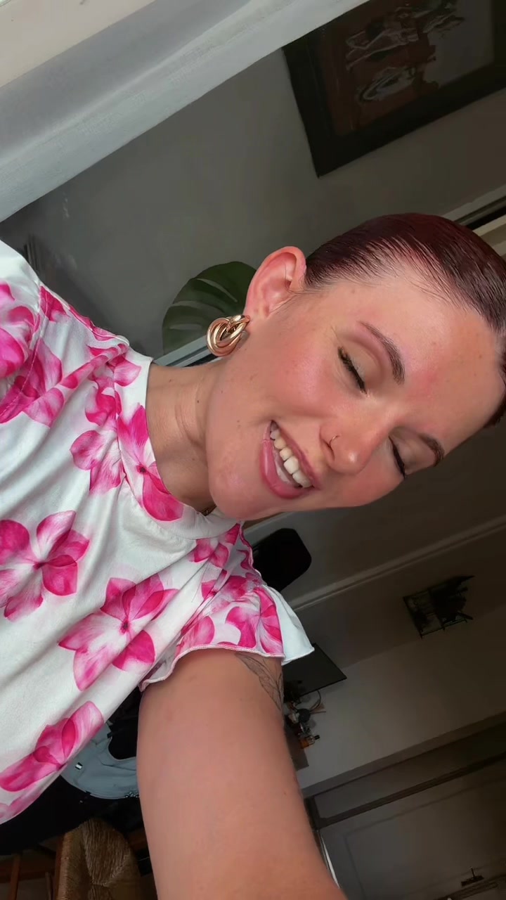 @𝐌𝐚𝐫𝐢𝐨𝐧 🎀🩷