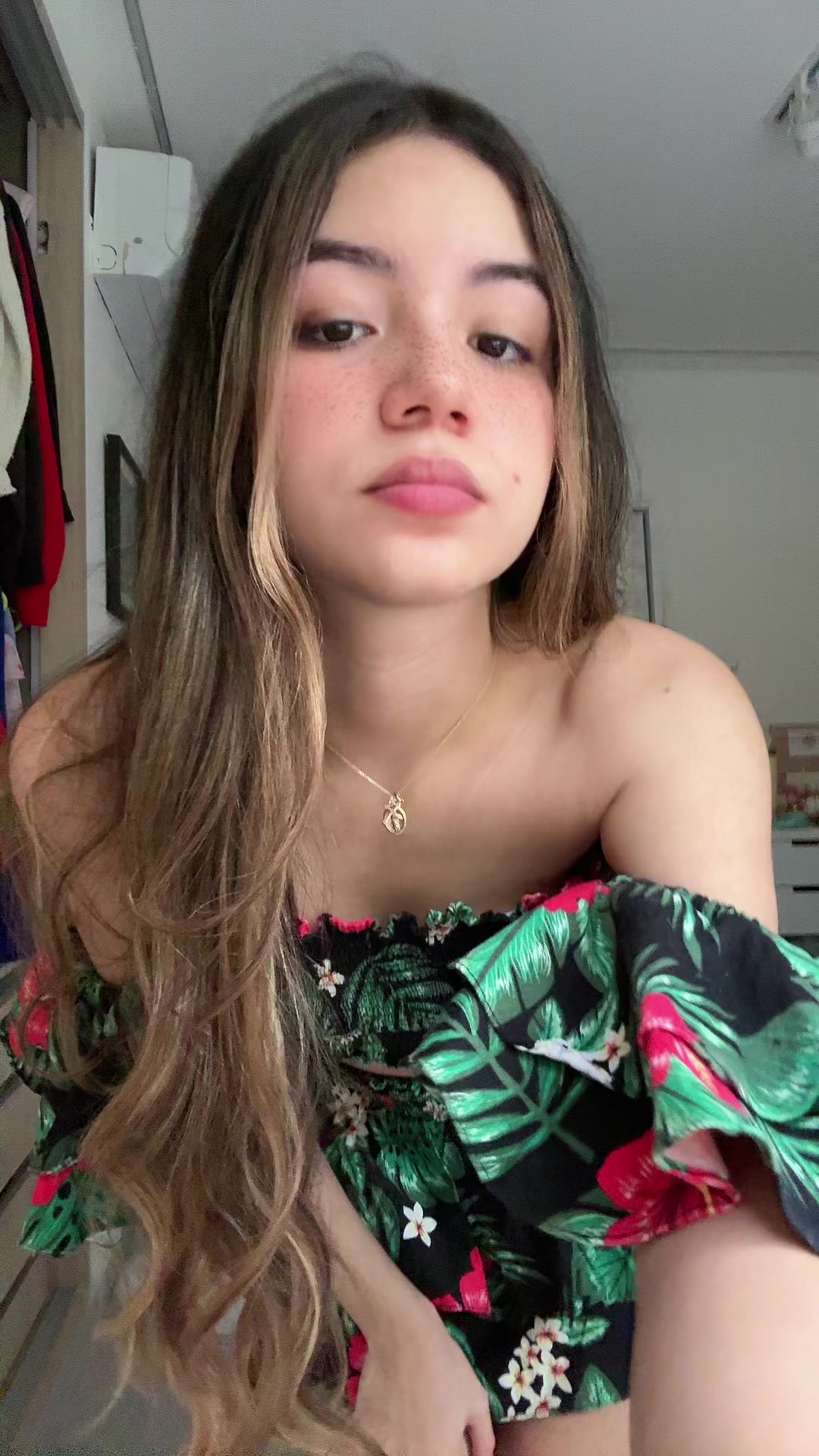@dimevalu❂