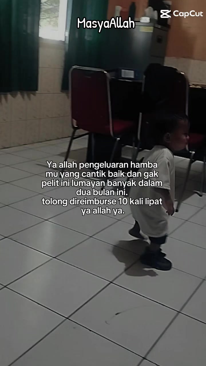 @momhie