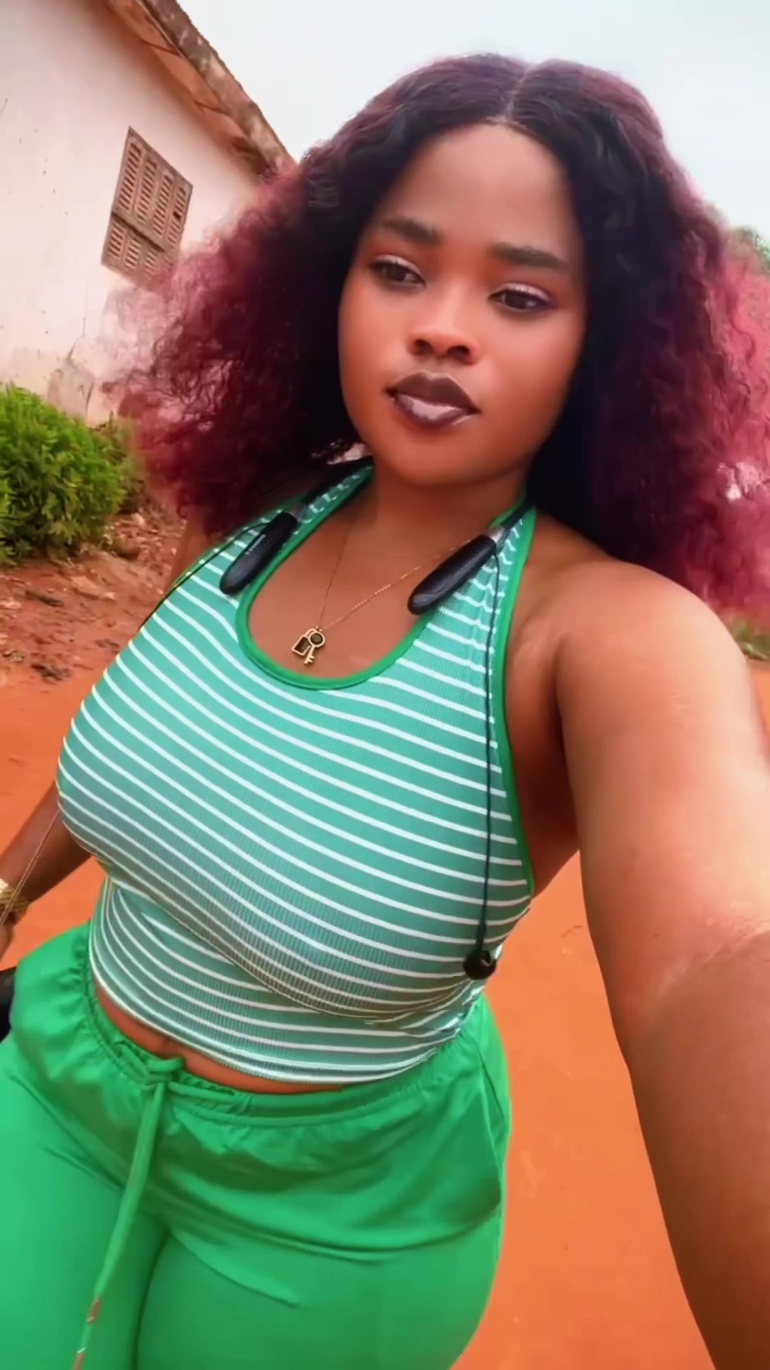 @queen bintu