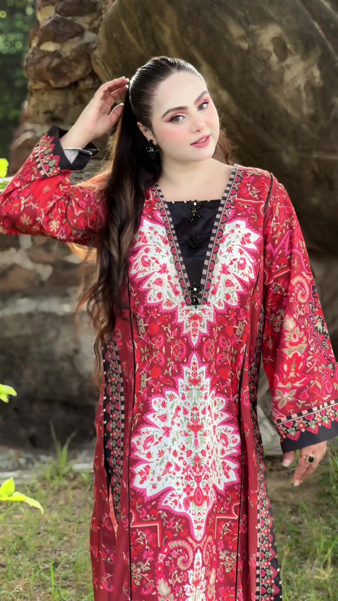 @Momina Naqvie