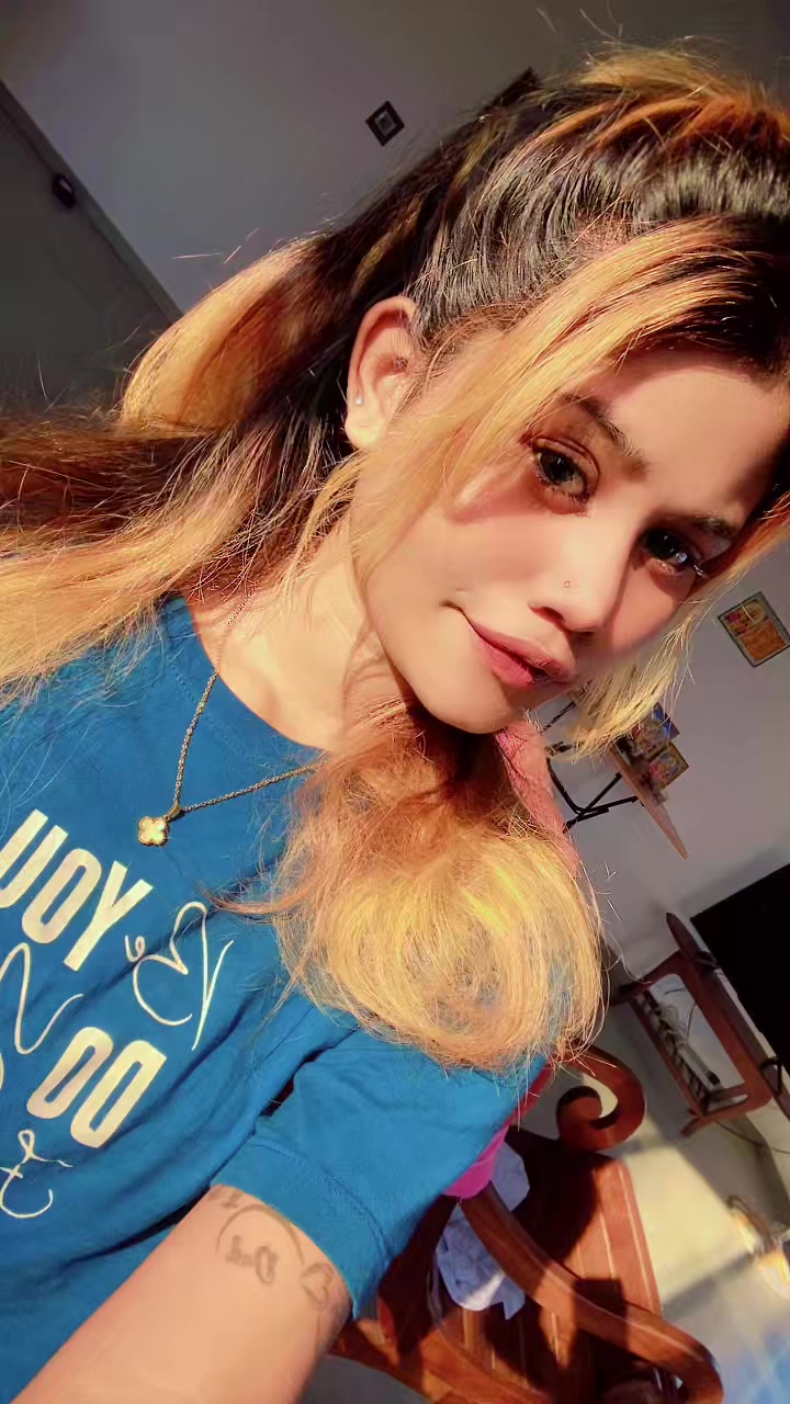 @𝘾𝙃𝙐𝙏𝙄 🌈🤍!