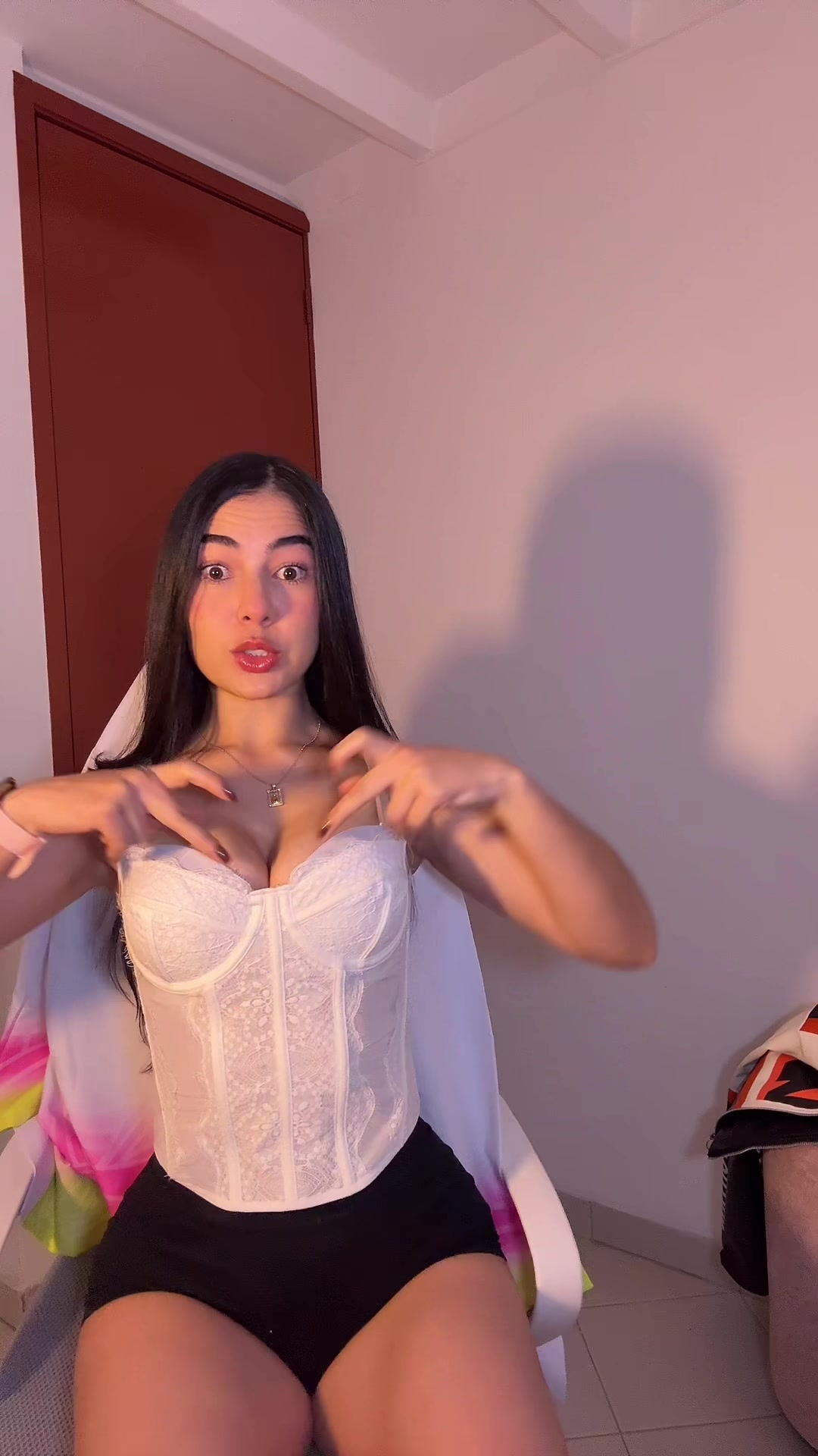 @valkirya