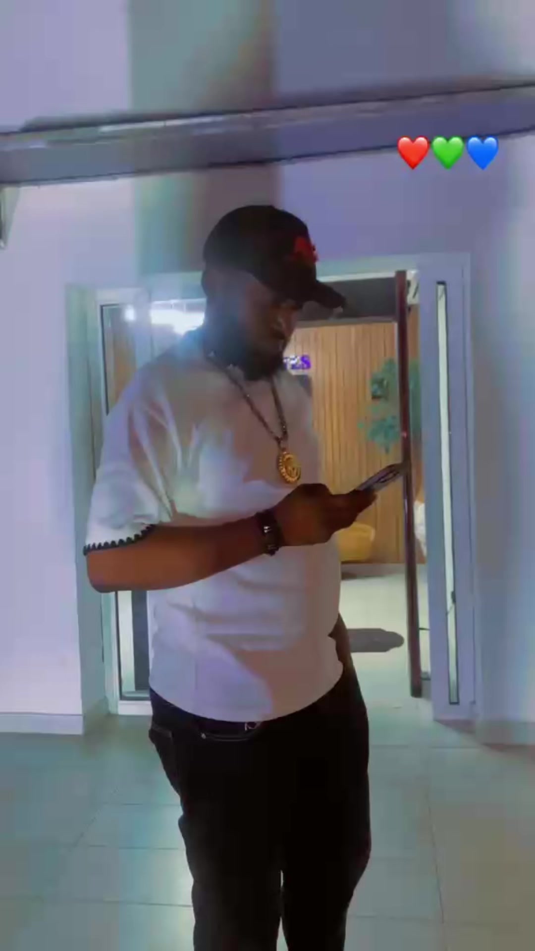 @tundearuwayo