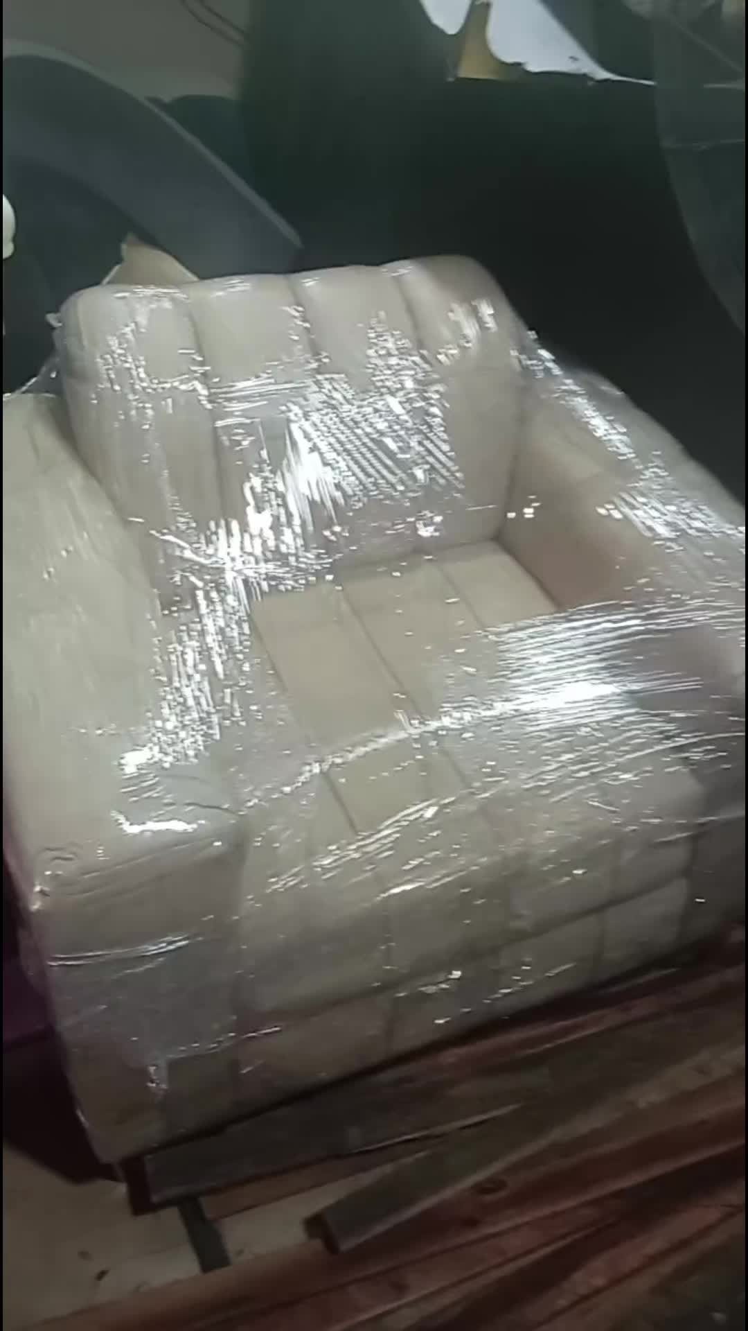 @Clem's De Great Beddings And M