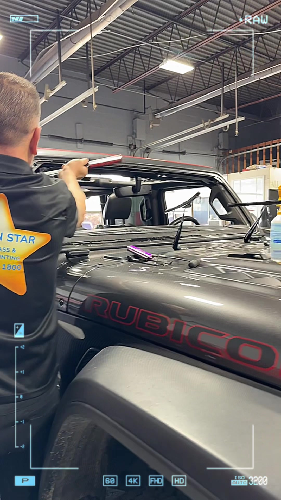@Golden Star Auto Glass