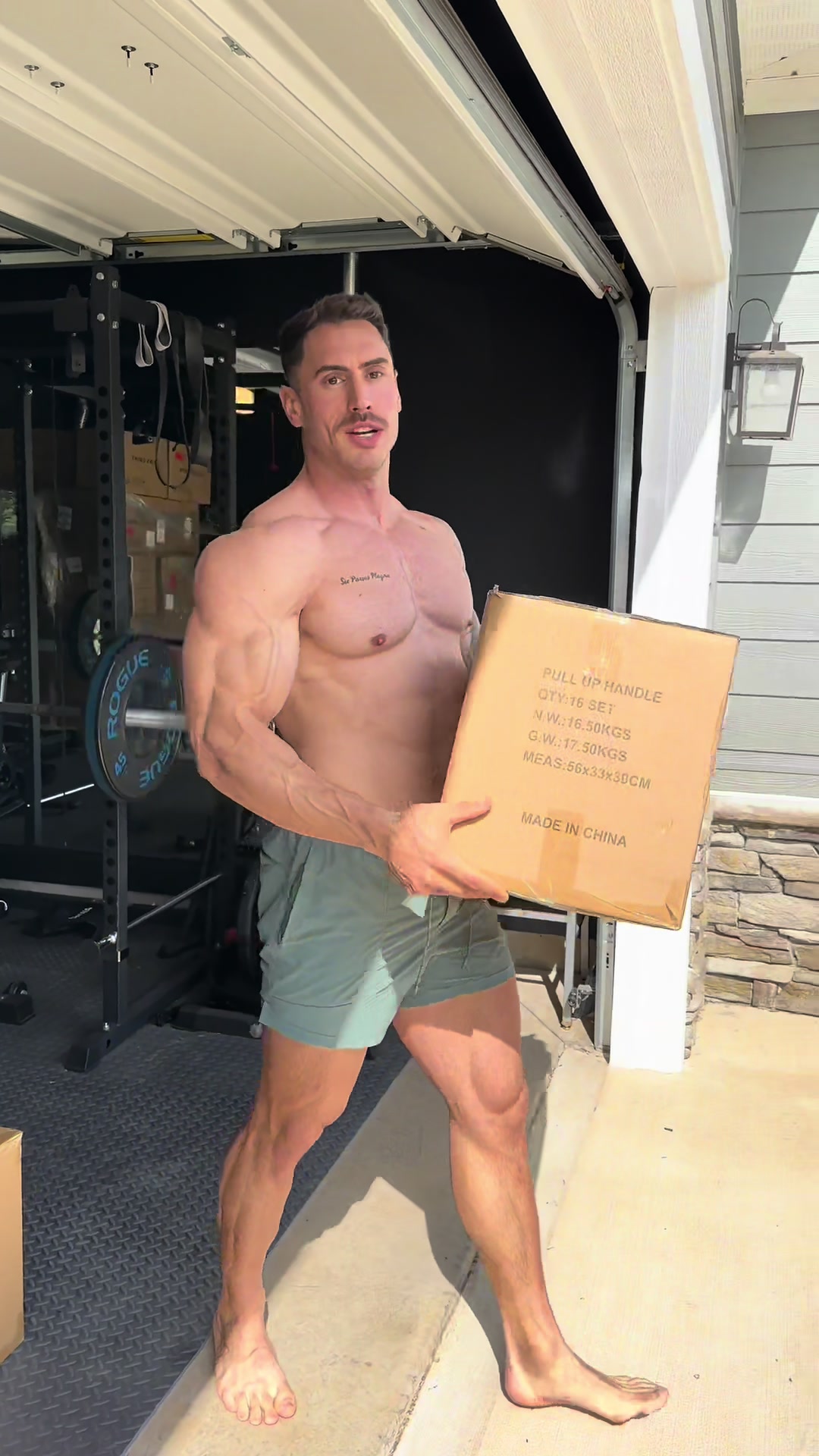 @Brady Barnes | IFBB PRO