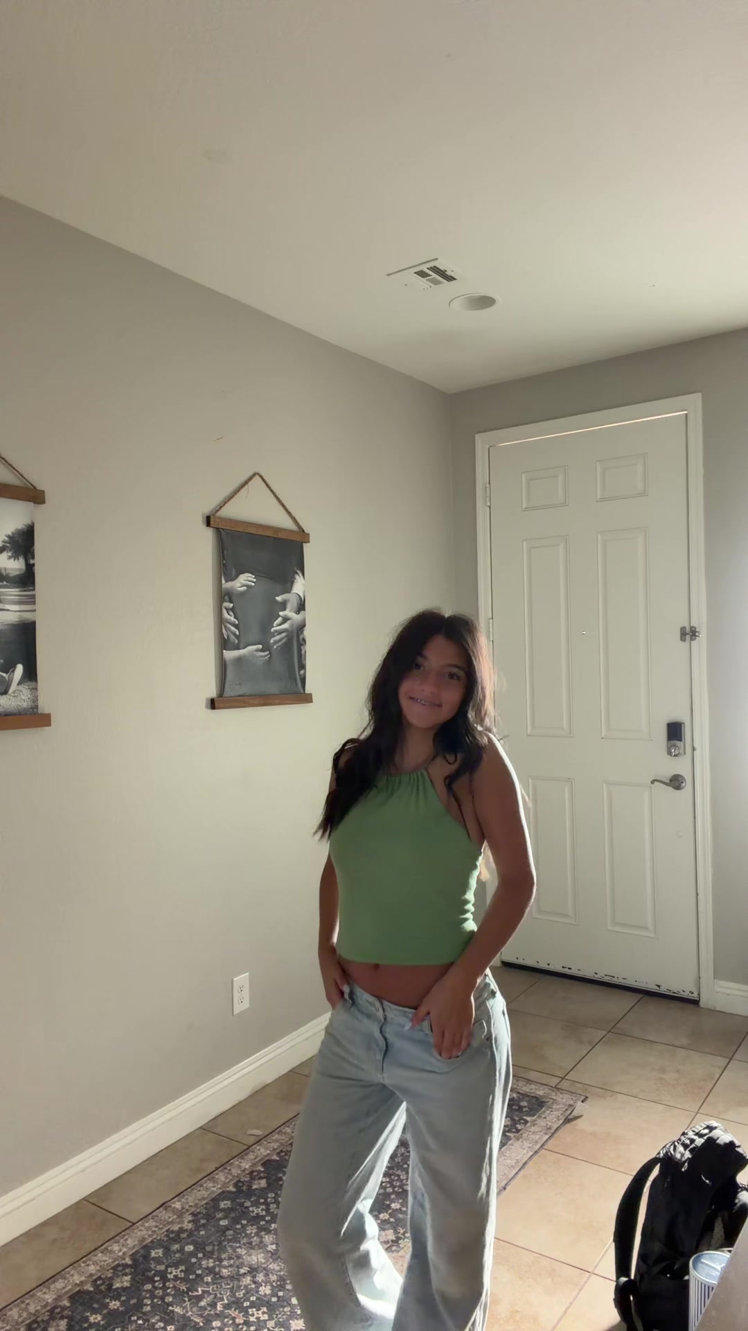 @annefrickenlise