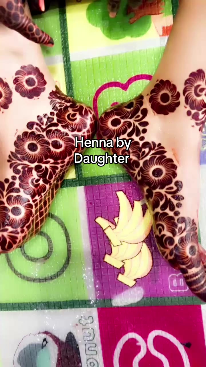 @hennabydaughter2