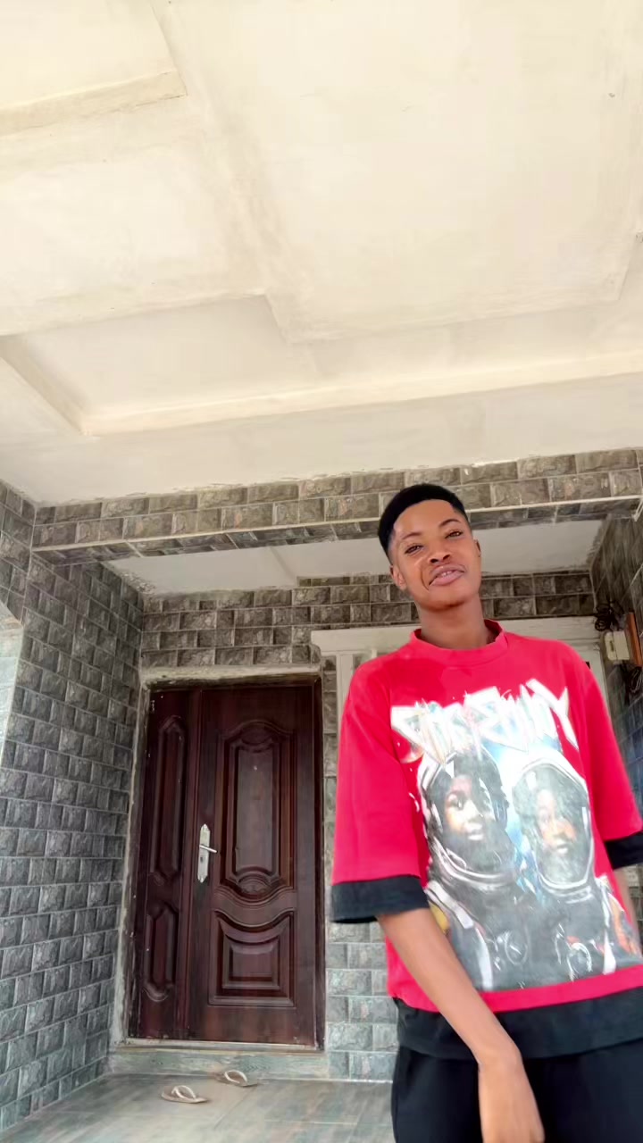 @UMAR💫✨