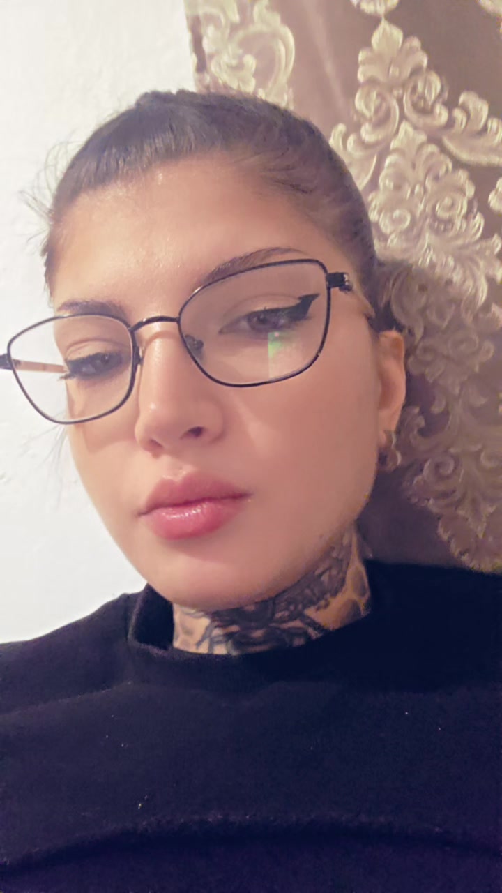 @Ана🇷🇸