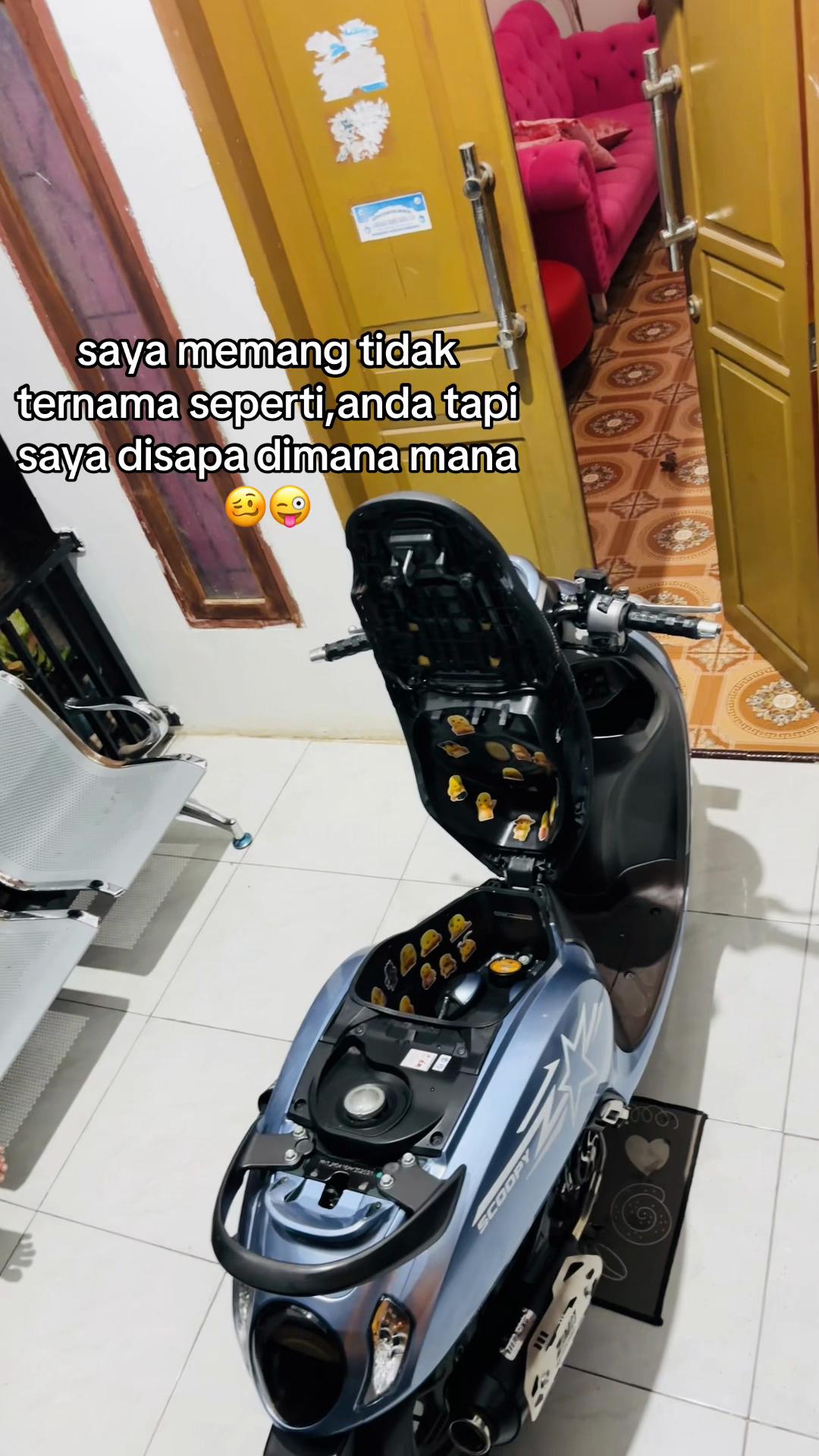 @awaaaaaaaaaa553