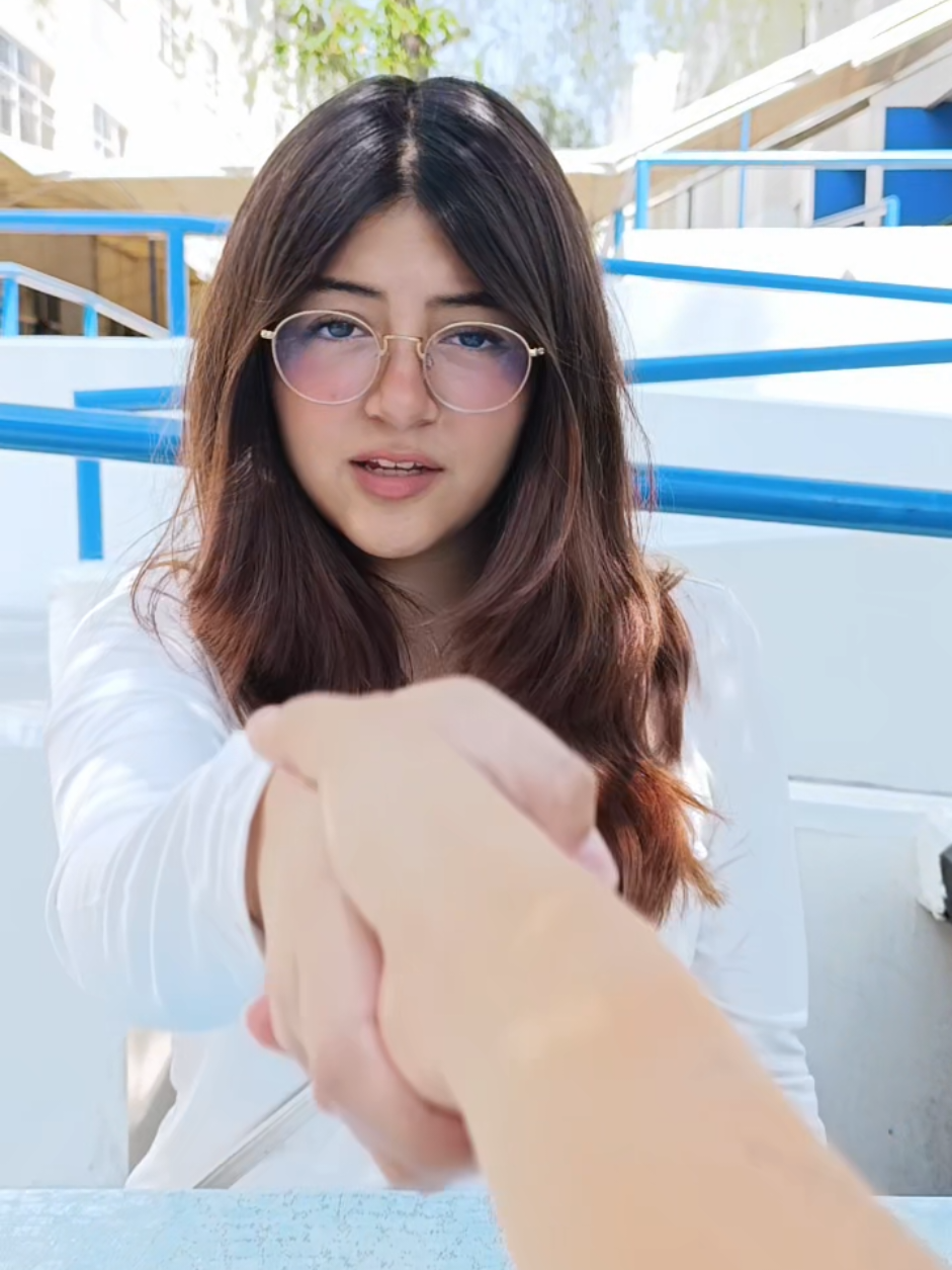 @:) ♪