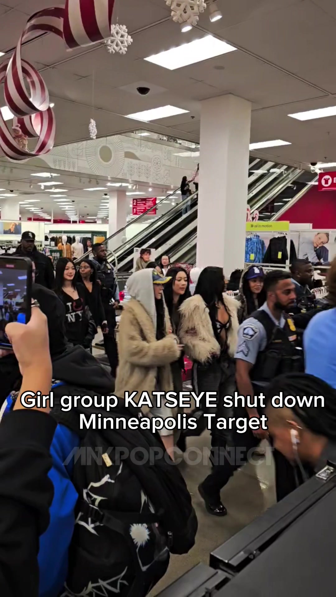 @MNKPOPCONNECT